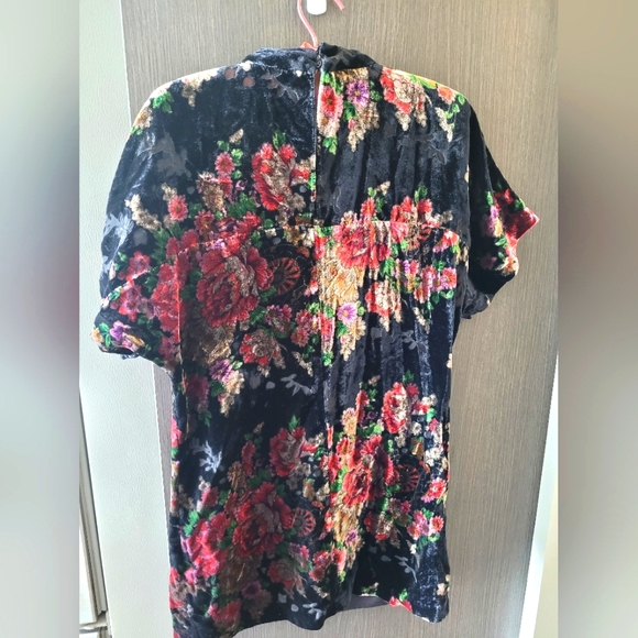 Zara top - Picture 2 of 3